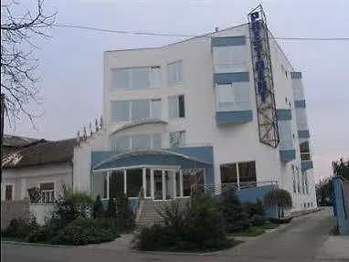 President Hotel