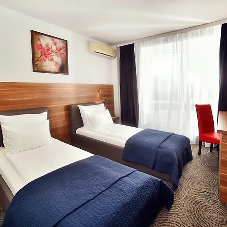 President מלון 3*