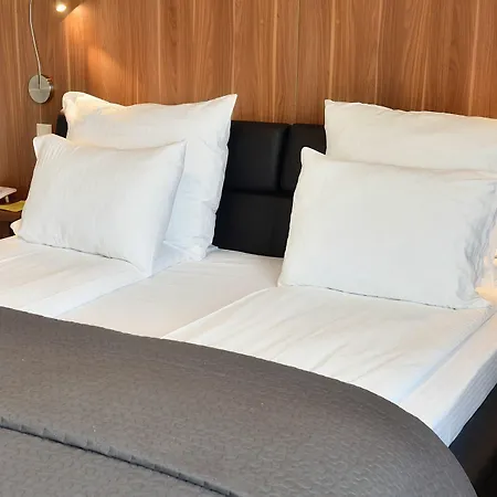 President Hotel
